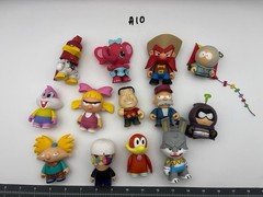 Kidrobot Cartoon Figure Lot Hey Arnold South Park Bugs Bunny Characters 13pc