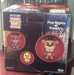 Five Nights at Freddy’s Mystery Pocket Pop Keychain Display Case Fredbear FNaF