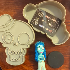 CultureFly Tim Burton Corpse Bride Emily Mystery Vinyl Figure w/ Base Stand