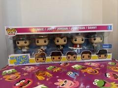 Funko Pop – New Kids On The Block Set Of 5 Walmart Stores Exclusive MIB