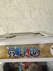 TONY CHOPPER BRACHIO TANK V ONE PIECE 2026 SDCC FUNKO POP! OFFICIAL CON STICKER