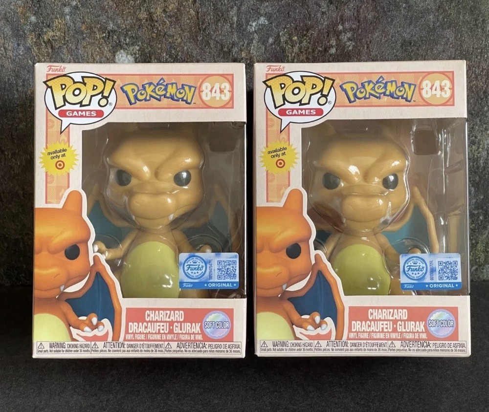 Funko Pokémon Charizard 2 count Soft Color Exclusive Vinyl Figure #843
