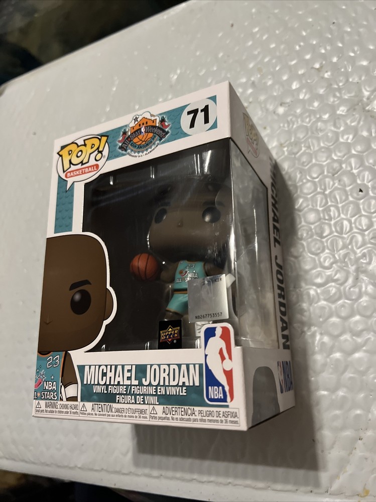 Funko Pop! Basketball All-Star #71 Michael Jordan – Upper Deck UD Exclusive Wear