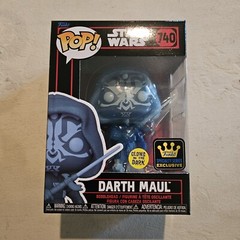 Funko Pop Star Wars Darth Maul #740 Specialty Series Exclusive Glow in the Dark