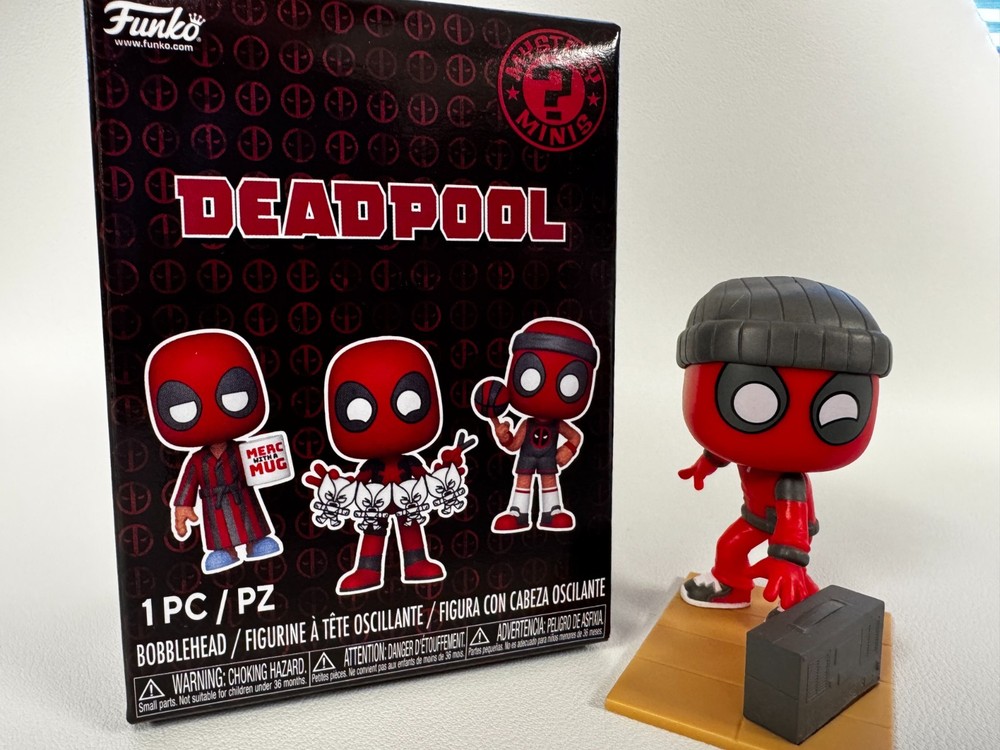 Funko Mystery Minis! – ELECTRIC BOOGALOO DEADPOOL – Deadpool 1/12
