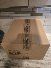 FUNKO POP – MOVIES / AVP / BULL PREDATOR 1999 GITD – Sealed Case