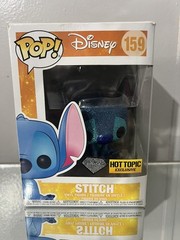 Funko Pop! Vinyl: Disney – Stitch (Diamond Collection) – Hot Topic w/ Protector