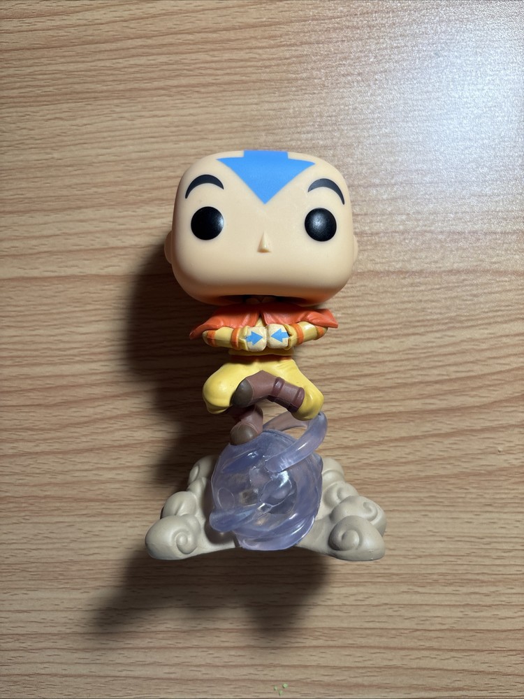 Funko Pop! Avatar: The Last Airbender Aang on Airscooter – HT Exclusive #541