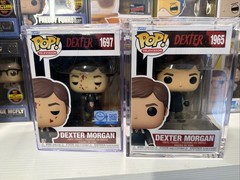 Funko Pop! Vinyl: Dexter Morgan (Bloody) – Funko (Exclusive) #1697 & #1965