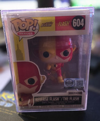Funko POP! Vinyl: DC Heroes – Reverse Flash / The Flash Split #604 W/ Protector