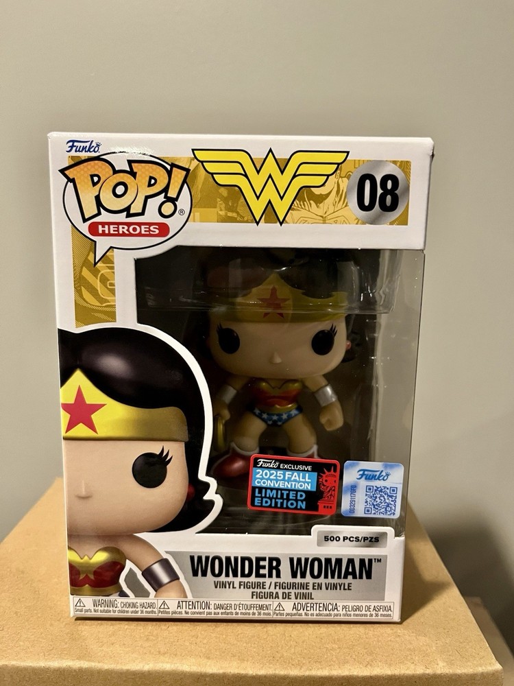 Funko Pop! Mystery DC Wonder Woman Metallic #08 LE 500 NYCC 2025 – Box Damage