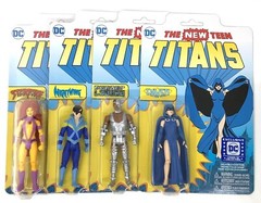 Funko DC Exclusive The New Teen Titans Starfire Cyborg Nightwing Raven Set of 4