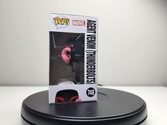 FUNKO POP ! AGENT VENOM (THUNDERBOLTS) 748 POP IN A BOX
