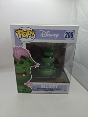 Funko Pop Disney Pete’s Dragon #206 Elliot 6″ Vinyl Figure New See Discription.