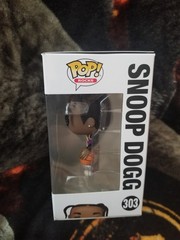 Pop Funko Snoop Dogg 303 Lakers Purple Jersey Limited Edition + pop protector