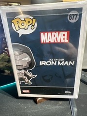 Funko #677 INFAMOUS IRON MAN HALLOWEEN COMICFEST (w/ SOFT POP PROTECTOR)