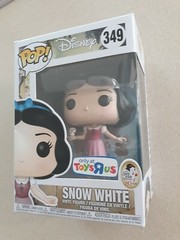 Funko Pop! Disney Snow White (Maid) 349 Toys R Us exclusive