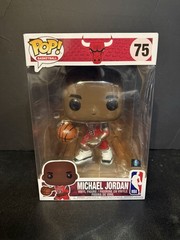 FUNKO POP ! MICHAEL JORDAN 75 POP BASKETBALL BULLS 10″ LA1 BOX NOT MINT
