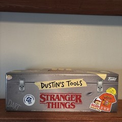 Funko Pop! Stranger Things Collectors Box Dustins Tool 1983 Extra Large Shirt