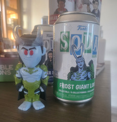 Funko Soda Marvel Frost Giant Loki Vinyl Figure Blue/Green/Black/White