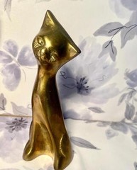 Solid Brass Vintage Mid-Century Sitting Cats Figurine Male & Female Brass Cats