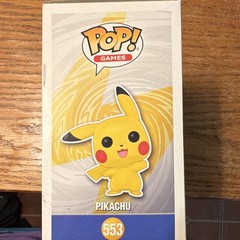 Funko Pop! Games Pokémon Pikachu Vinyl Figure Diamond Collection GameStop #553