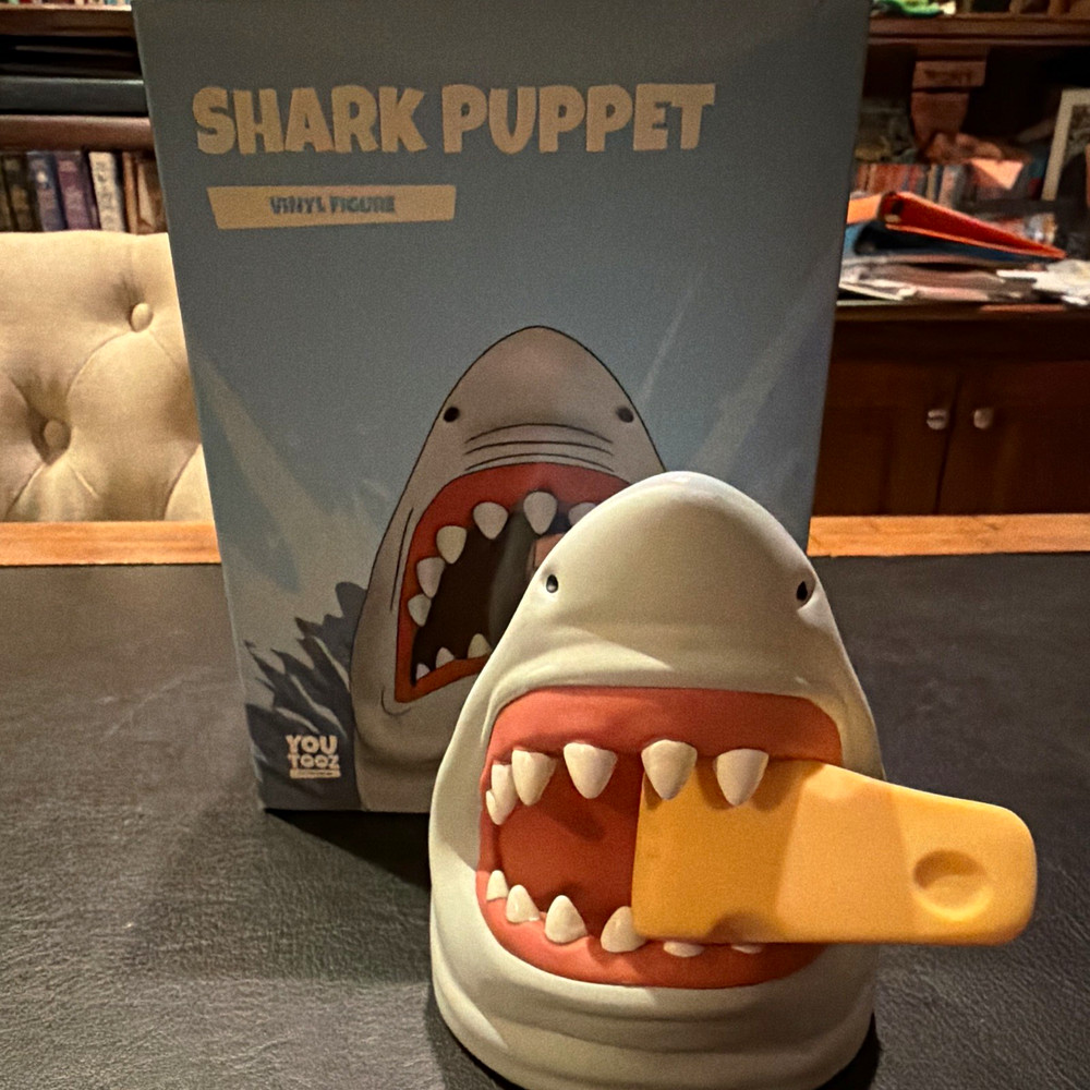 Youtooz Vinyl Figure: Shark Puppet Shark #45 Boxed Original (Opened) Gray