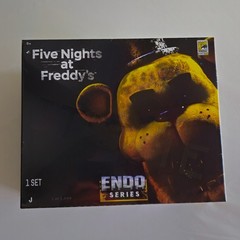 SDCC 2026 Jazwares Five Nights at Freddy’s Exclus Endo Golden Freddy 1000 PCS