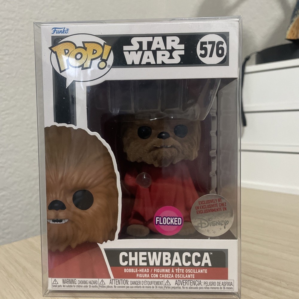 Funko Pop! Vinyl: Star Wars – Chewbacca (Flocked) – Disney (Exclusive) #576
