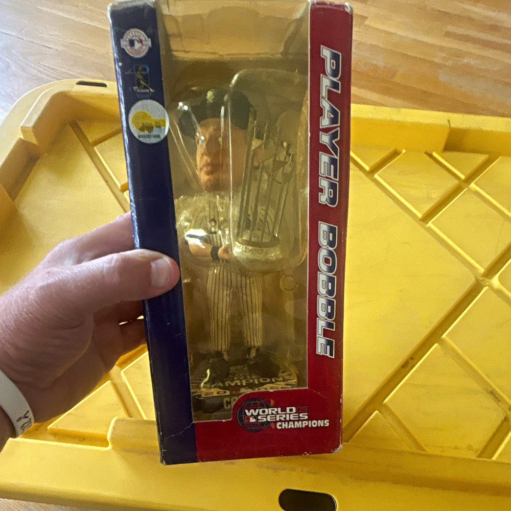 Forever Collectibles Crede Bobblehead World Series Champions 2005 MLB Baseball