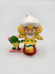 Vintage Strawberry Shortcake Lemon Meringue & Frappe Frog PVC Figure 1983 AGC C6