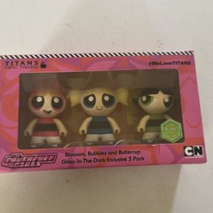 Titans Powerpuff Girls 3 Pack Glow in the Dark Vinyl Figures