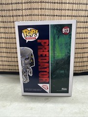 Funko Pop! Predator #913 Funko Insider Club Vinyl Figure W/Pop Protector