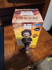 Leatherface Pretty Woman Mask Bobblehead Royal Bobbles Spirit Exclusive