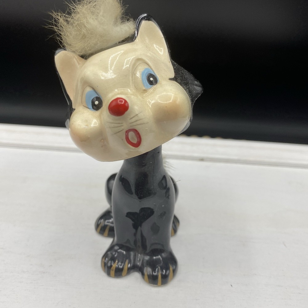 Vintage Kitsch Ceramic Bobblehead Black Cat Wide Eyes Japan Release