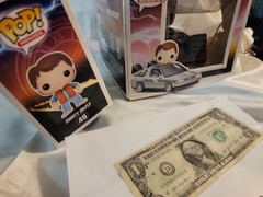 Funko Pop! ~ BACK TO THE FUTURE – MARTY MCFLY 49 ~ TIME MACHINE 02
