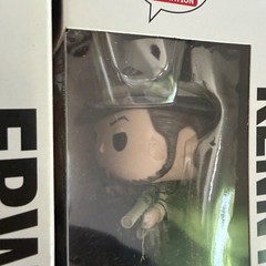 Funko Pop Attack on Titan Christa Erwin Kenny Hange Ymir Mikasa Cart Titan 1290