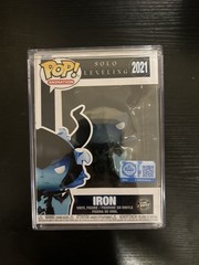 Funko Pop! Vinyl: Solo Leveling – Iron (Glow) (Chase) – Amazon (Exclusive) #2021