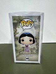Funko Pop! Vinyl: Disney – Snow White (Maid) – Toys R Us (Exclusive) #349