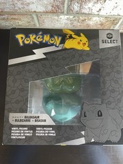 Pokemon Bulbasaur Select Vinyl Figure – 8-Inch Figure Made from Vinyl
