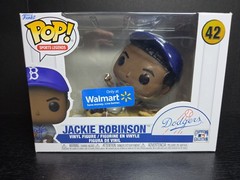 Funko Pop Walmart Excl MLB Dodgers Jackie Robinson $19.99 Free Ship w/Protector