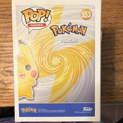 Funko Pop! Games Pokémon Pikachu Vinyl Figure Diamond Collection GameStop #553