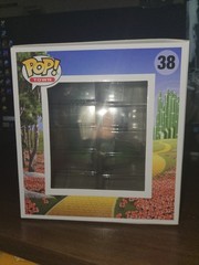 Funko POP! Town: the Wizard Of Oz – Emerald City With Wizard – 85th Anniversary