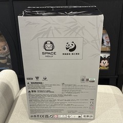 POP MART MEGA SPACE MOLLY 400% Panda Figurine