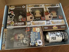 POP BUCKLERS Funtastic Voyage Box of Fun 2024 NIB/SEALED SDCC 2024 FUNKO Freddy