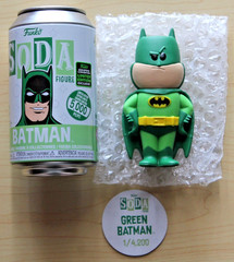 Funko Vinyl Soda Batman Green Common 1/4200 Emerald City Comic Con