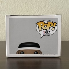 Funko Pop LeBron James #01 Cleveland Cavaliers NBA White Jersey