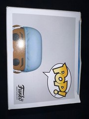 Funko Pop! Vinyl: Public Figures – Frontline Heroes SE- slightly damaged box