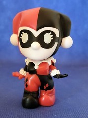 HARLEY QUINN 4″ OOSHIES VINYL EDITION FIGURE – DC BATMAN HEAD START
