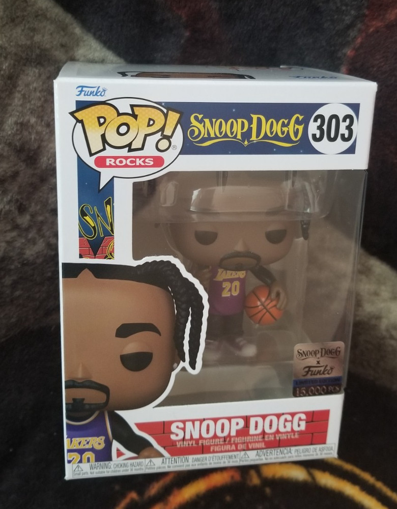 Pop Funko Snoop Dogg 303 Lakers Purple Jersey Limited Edition + pop protector